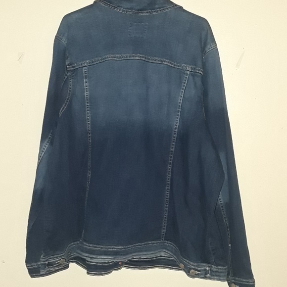 Old Navy Denim Jacket - Picture 3 of 7